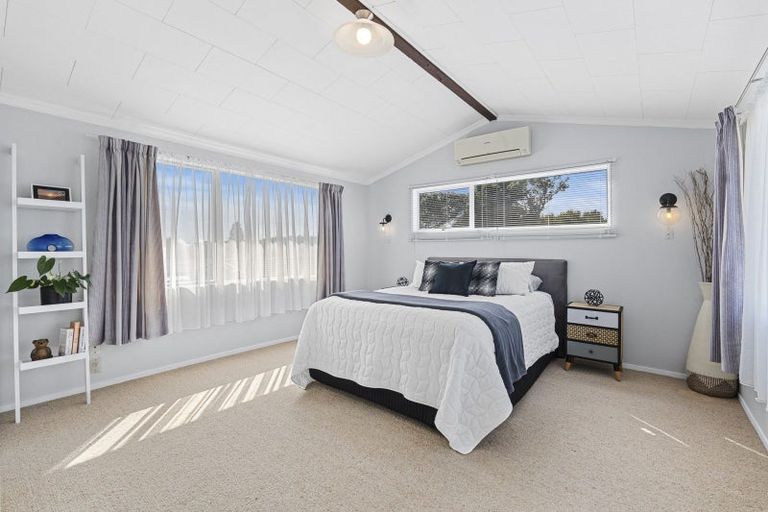 Photo of property in 5 Norman Street, Lower Vogeltown, New Plymouth, 4310
