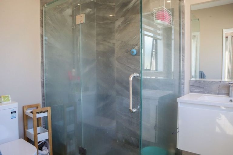 Photo of property in 17 Exeter Lane, Rolleston, 7614