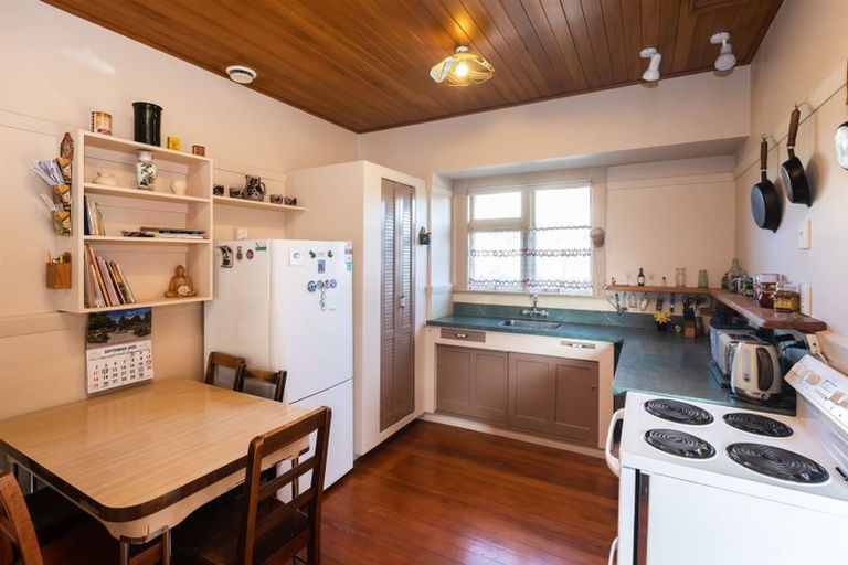 Photo of property in 43 Hillier Place, Spreydon, Christchurch, 8024