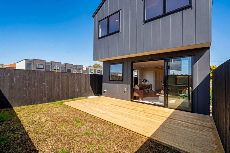 Photo of property in 4 Tiller Street, Hobsonville, Auckland, 0616