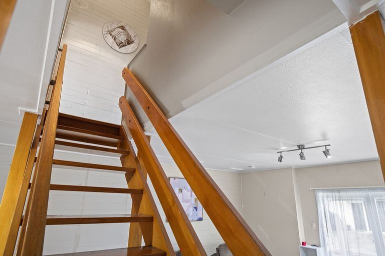 Photo of property in 42 Matai Street, Waiuku, 2123