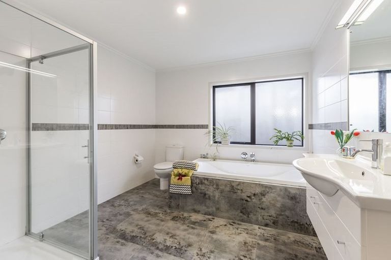 Photo of property in 464 Whangaparaoa Road, Stanmore Bay, Whangaparaoa, 0932
