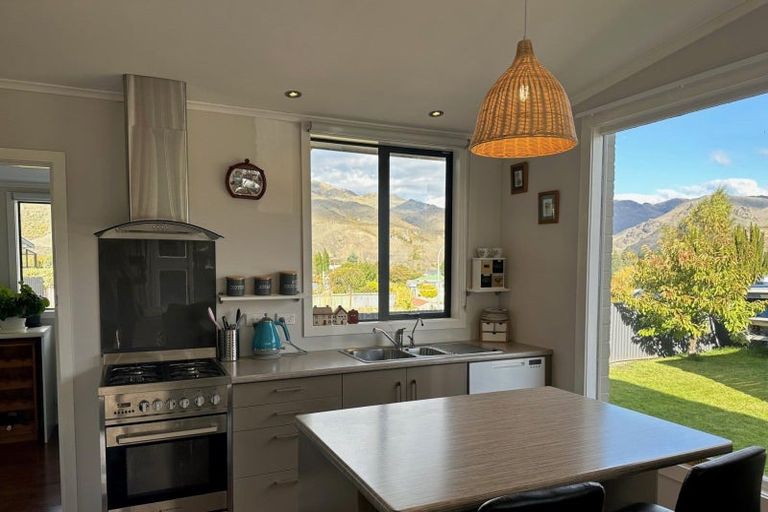 Photo of property in 75a Inniscort Street, Cromwell, 9310