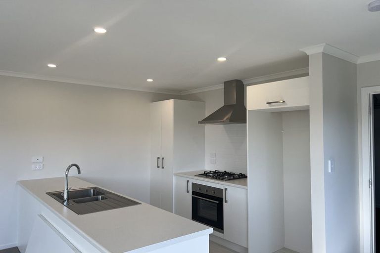 Photo of property in 90 Pragma Rise, Huntington, Hamilton, 3210