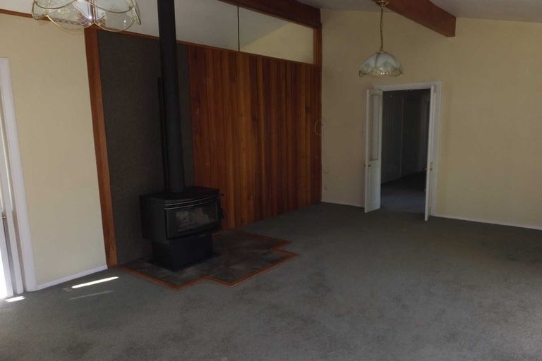 Photo of property in 22 Powell Crescent, Ilam, Christchurch, 8041