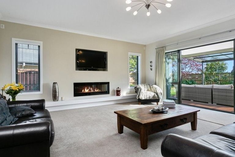 Photo of property in 13 Naomi Place, Cambridge, 3434