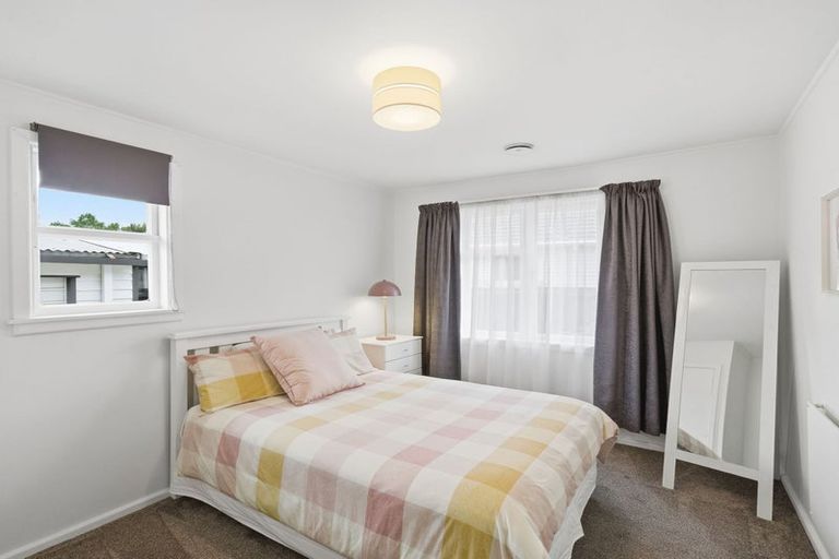 Photo of property in 8 Dufek Crescent, Wigram, Christchurch, 8042