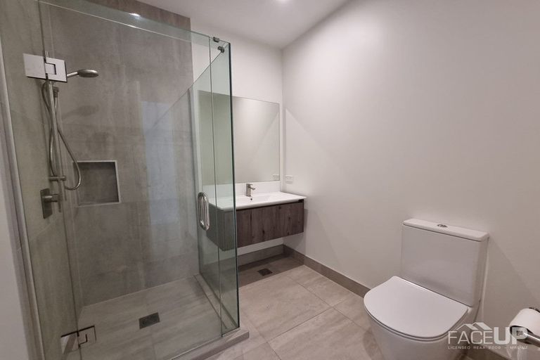 Photo of property in 4/28 Nevill Road, Hobsonville, Auckland, 0616