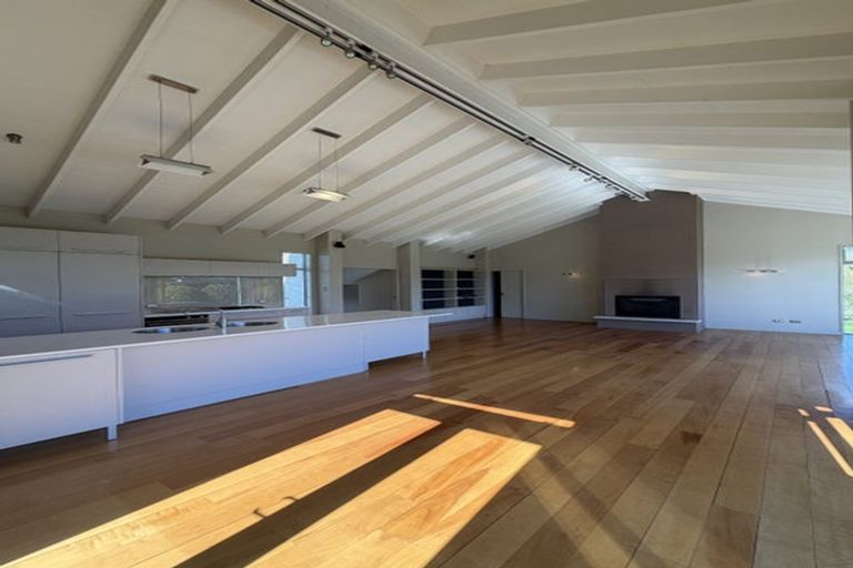 Photo of property in 164 Beacon Point Road, Wanaka, 9305