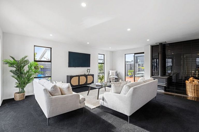 Photo of property in 8 Chimera Street, Pegasus, 7612