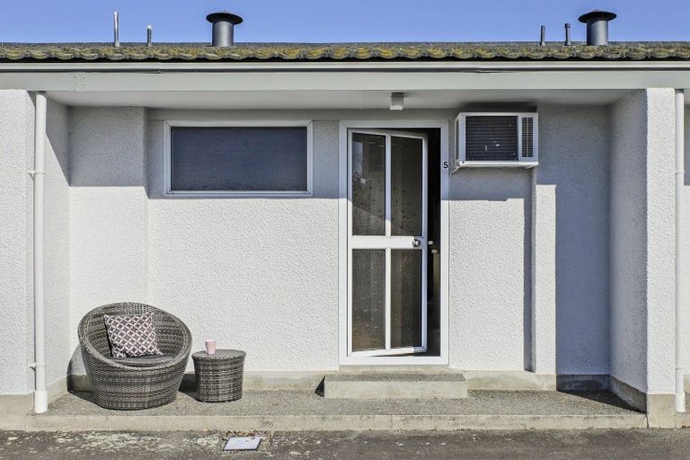 Photo of property in 5/376 Kennedy Road, Pirimai, Napier, 4112