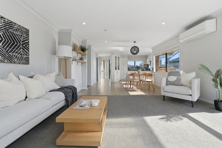 Photo of property in 54 Mahonia Place, Pyes Pa, Tauranga, 3112