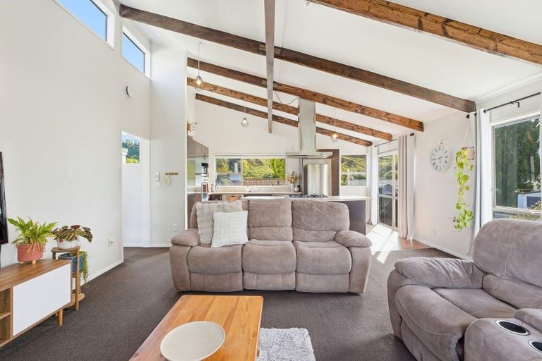 Photo of property in 8 Ash Place, Aramoho, Whanganui, 4500