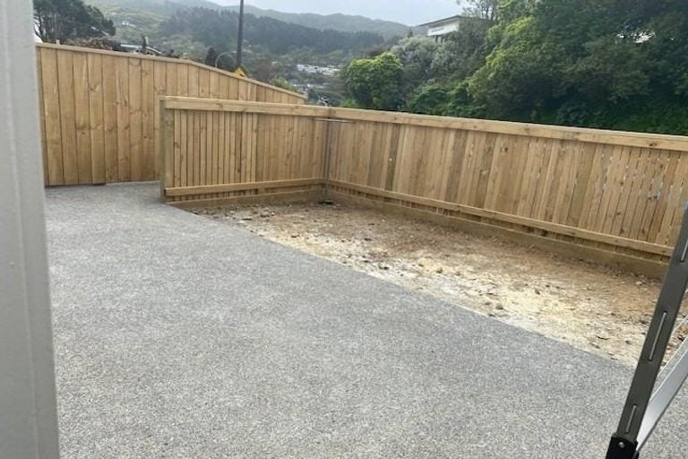 Photo of property in 28 Collins Avenue, Tawa, Wellington, 5028