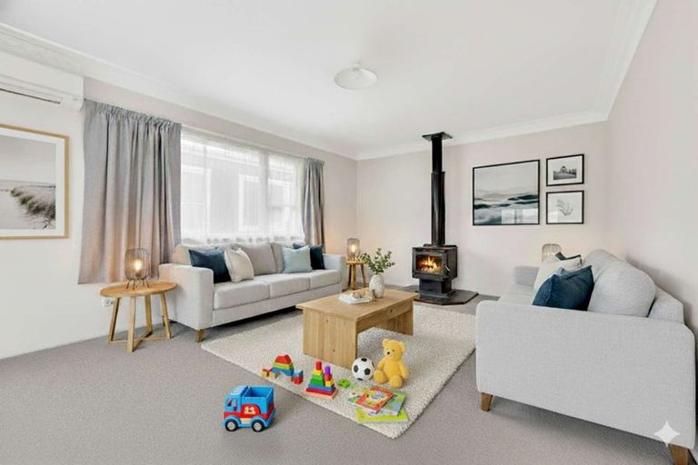 Photo of property in 14b Doment Crescent, Orewa, 0931