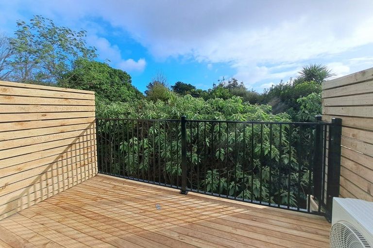 Photo of property in 2/125b Metcalfe Road, Ranui, Auckland, 0612