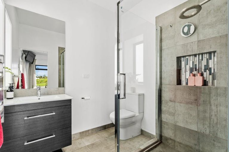 Photo of property in 22 Runway Rise, Dairy Flat, Albany, 0794