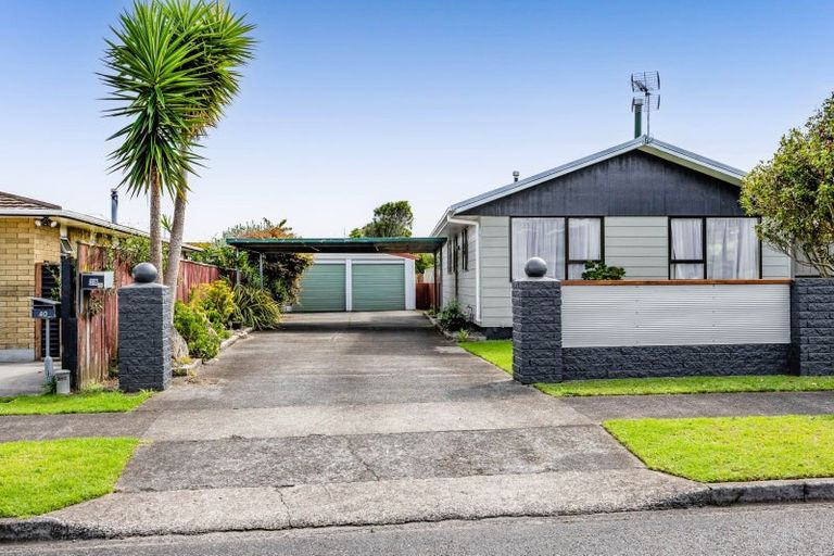 Photo of property in 38 Glamis Avenue, Bell Block, New Plymouth, 4312