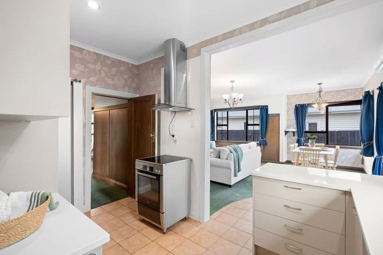 Photo of property in 19 Wharenui Road, Upper Riccarton, Christchurch, 8041