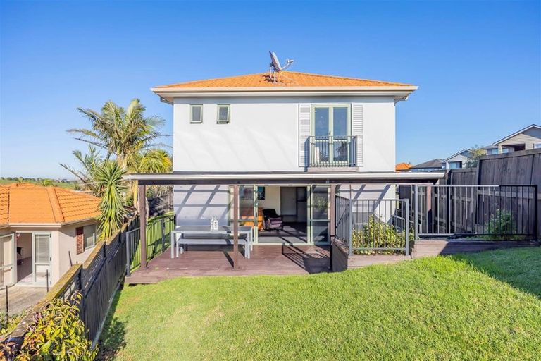 Photo of property in 10 Clea View, Gulf Harbour, Whangaparaoa, 0930