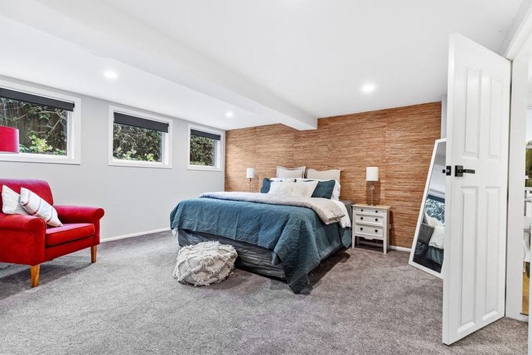 Photo of property in 5 Tainui Street, Torbay, Auckland, 0630