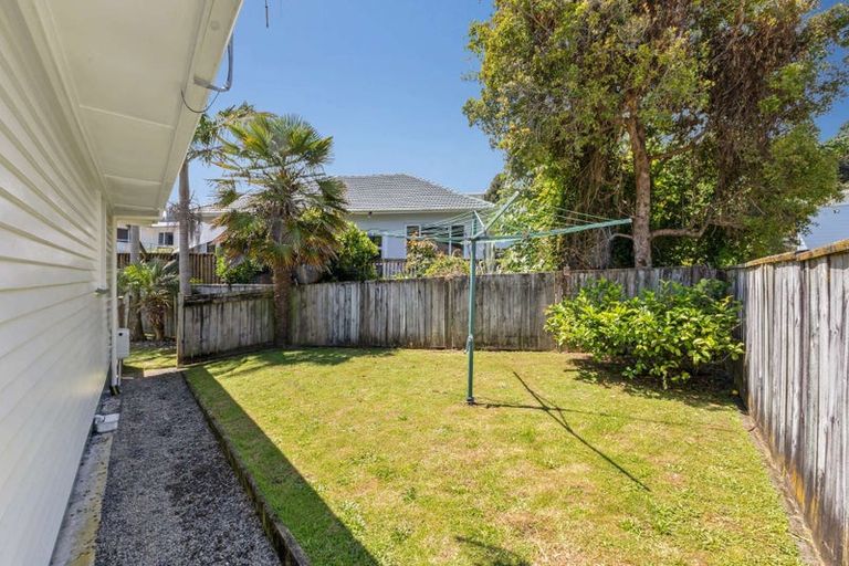 Photo of property in 19g Kenmore Street, Westown, New Plymouth, 4310