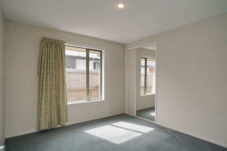 Photo of property in 3 Mollymawk Place, Woolston, Christchurch, 8023