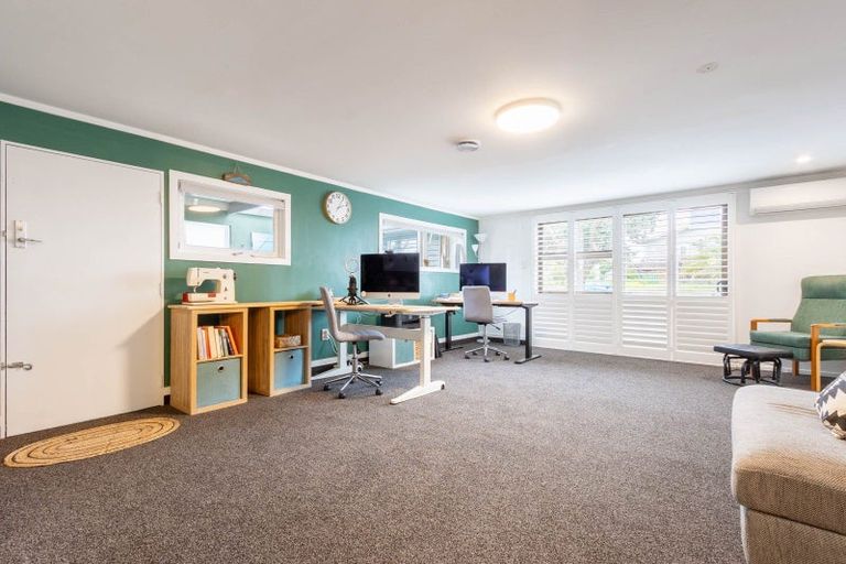 Photo of property in 89 Martin Road, Paraparaumu Beach, Paraparaumu, 5032