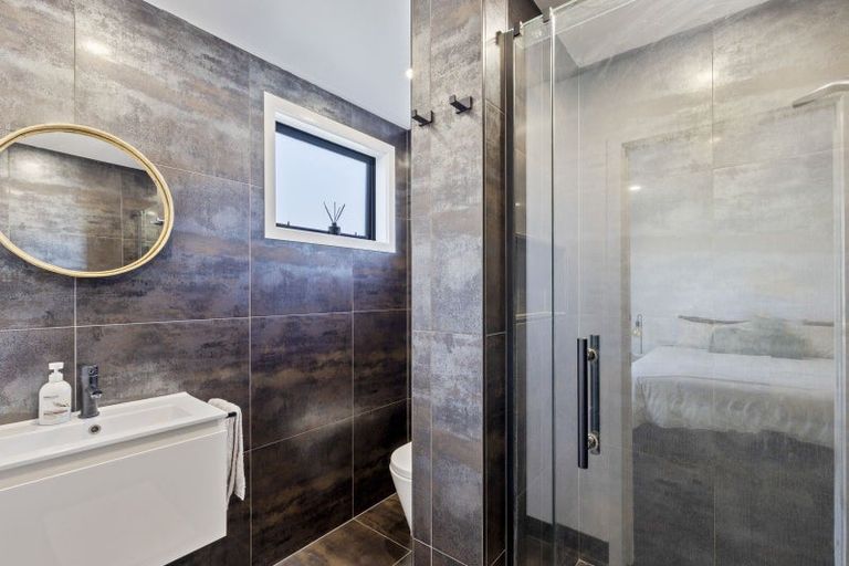 Photo of property in 29 Smith Street, Lepperton, New Plymouth, 4373