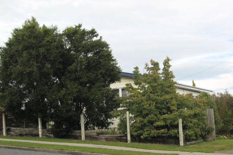 Photo of property in 51 Gormack Street, Balclutha, 9230