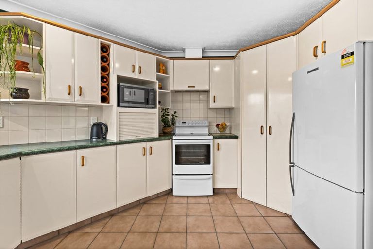 Photo of property in 17a Dinton Street, Russley, Christchurch, 8042