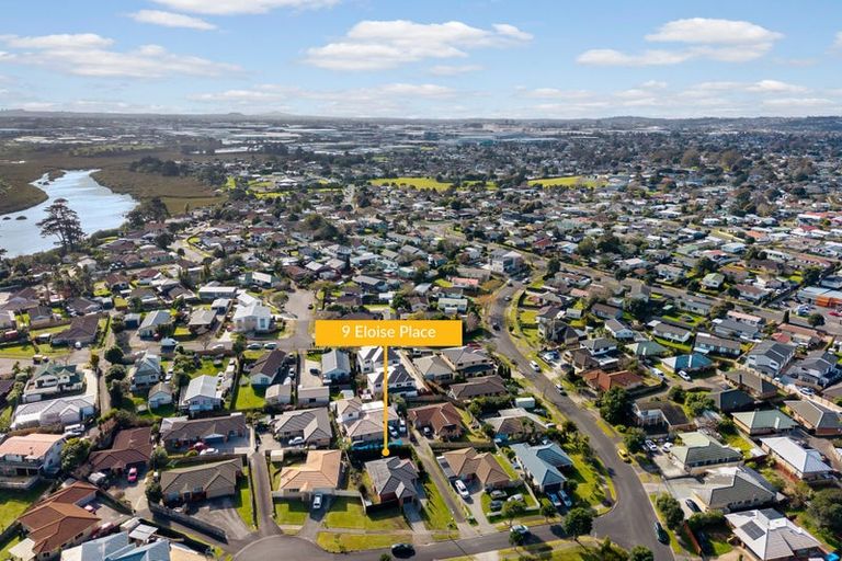 Photo of property in 9 Eloise Place, Clendon Park, Auckland, 2103