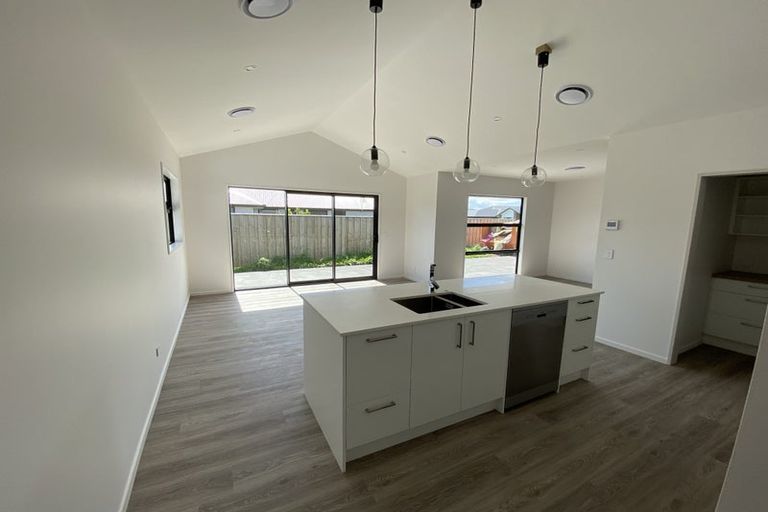 Photo of property in 8 Mary Gebbie Avenue, Prebbleton, 7604