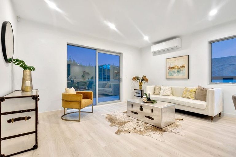 Photo of property in 83 Pacific Heights Road, Orewa, 0931