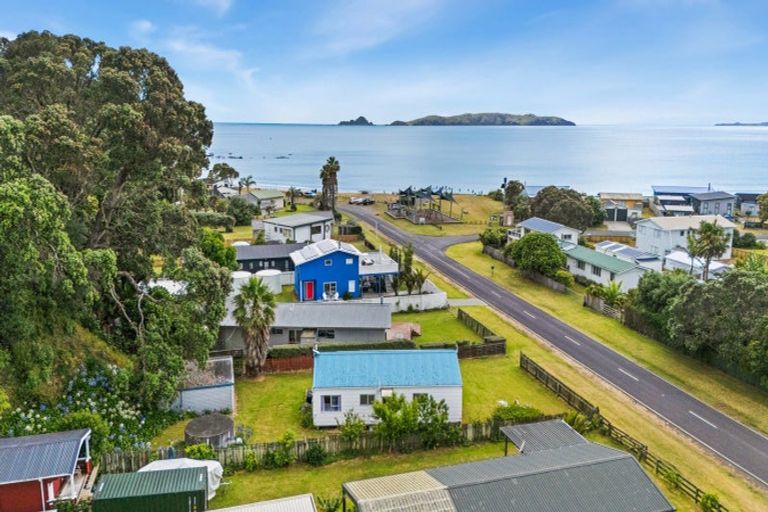 Photo of property in 10 Taupo Bay Road, Taupo Bay, Mangonui, 0494