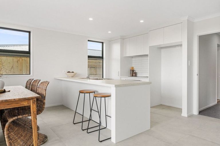 Photo of property in 19a Cowell Crescent, Pyes Pa, Tauranga, 3112