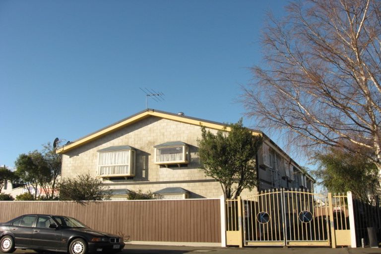 Photo of property in 1054 Colombo Street, St Albans, Christchurch, 8014