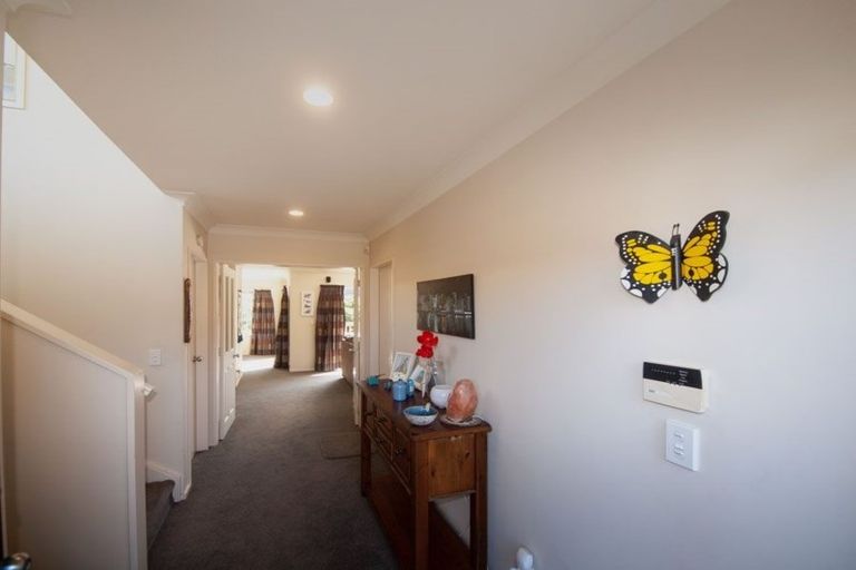 Photo of property in 55 Lakewood Avenue, Churton Park, Wellington, 6037