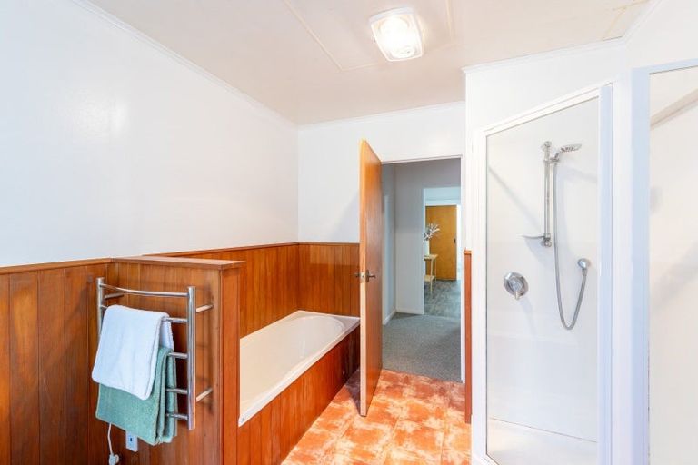 Photo of property in 1 Avian Crescent, Blue Mountains, Upper Hutt, 5371