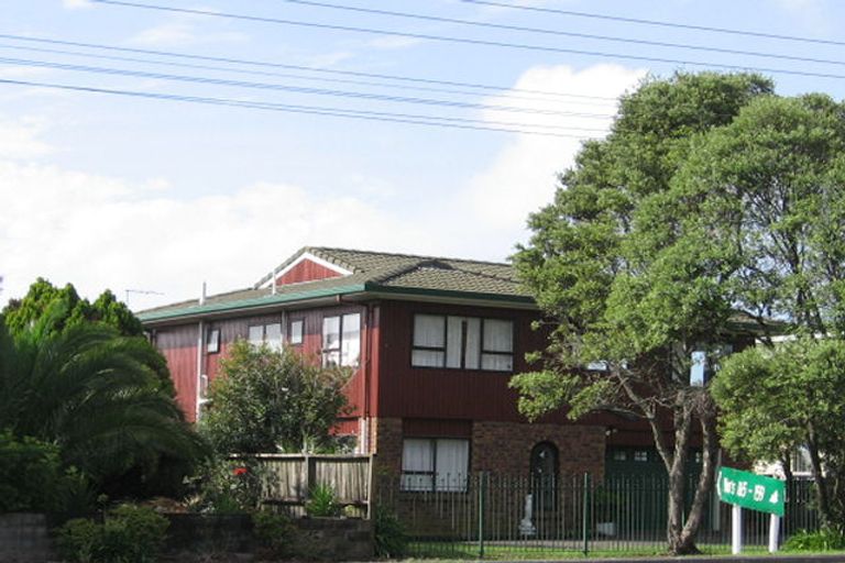 Photo of property in 161 Hobsonville Road, West Harbour, Auckland, 0618