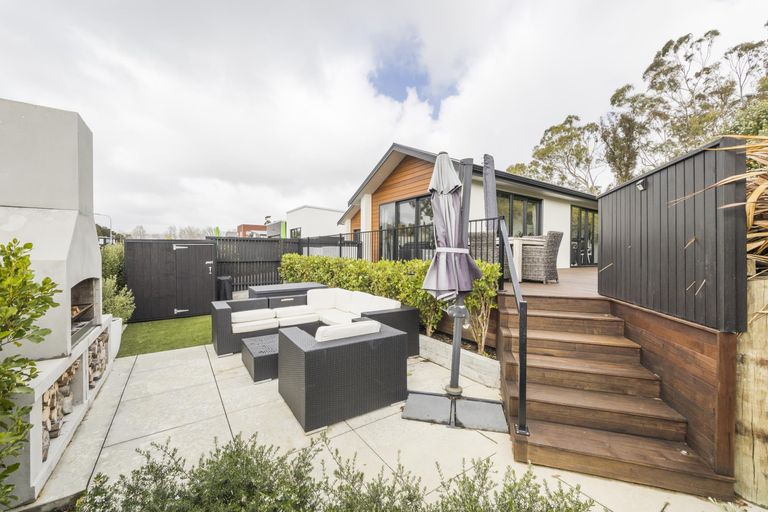 Photo of property in 137 Atawhai Road, Fitzherbert, Palmerston North, 4410