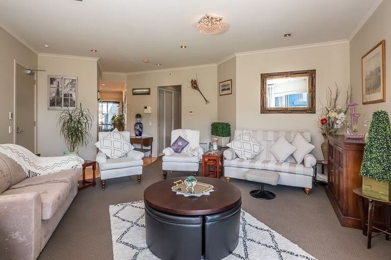 Photo of property in 4-u10 Seaview Road, Paraparaumu Beach, Paraparaumu, 5032