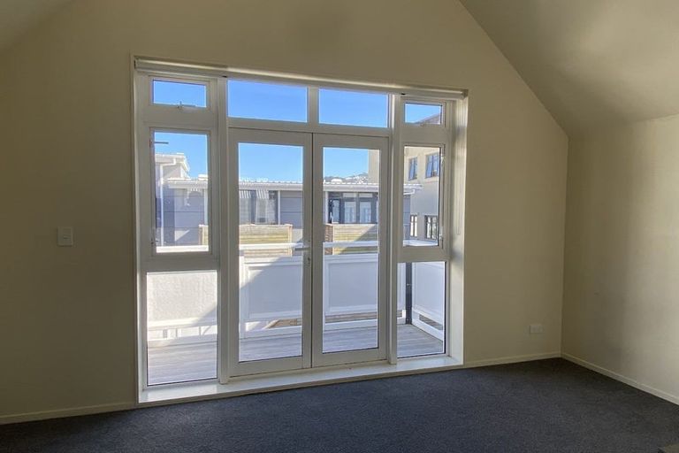 Photo of property in Pirie Street Townhouses, 18/35u Pirie Street, Mount Victoria, Wellington, 6011