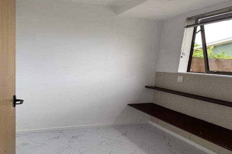 Photo of property in 1/58 Peverel Street, Riccarton, Christchurch, 8041