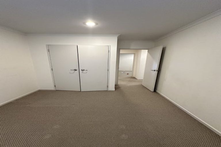Photo of property in 106b Don Buck Road, Massey, Auckland, 0614