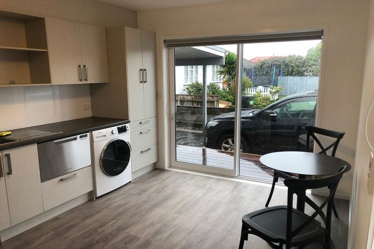 Photo of property in 191 Gloucester Street, Taradale, Napier, 4112