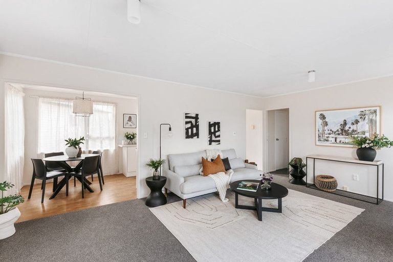 Photo of property in 22 Arawata Avenue, Welcome Bay, Tauranga, 3112