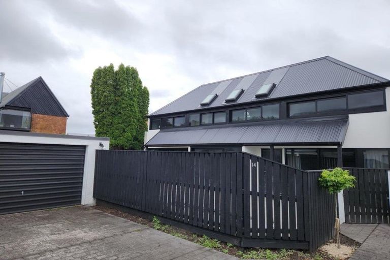 Photo of property in 14 Taylors Avenue, Bryndwr, Christchurch, 8052