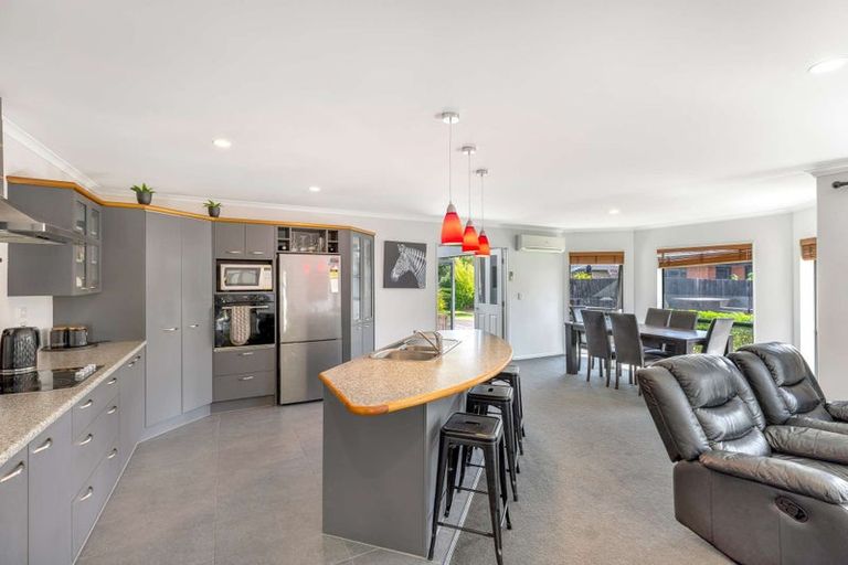 Photo of property in 47 Overbury Crescent, Rolleston, 7614