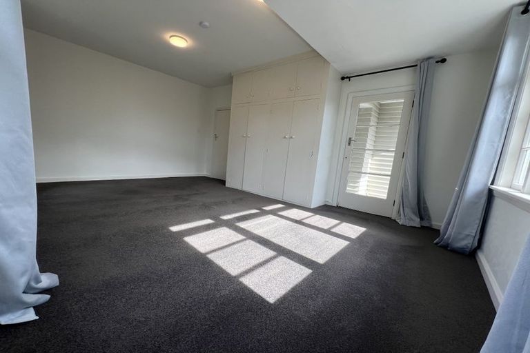 Photo of property in 71 Glandovey Road, Fendalton, Christchurch, 8052